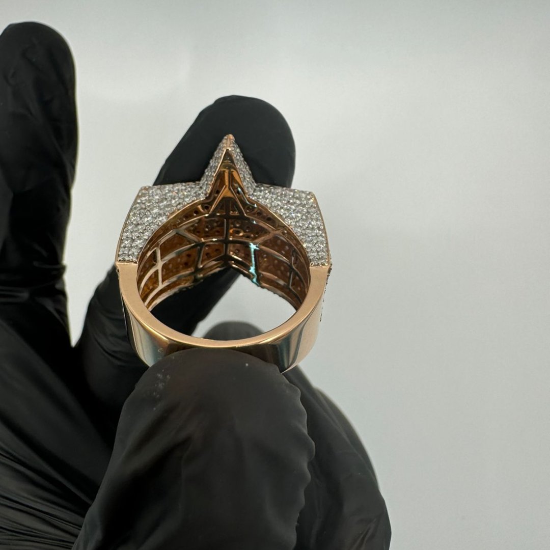 Diamond star ring