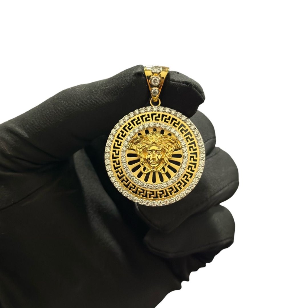 Medusa pendant